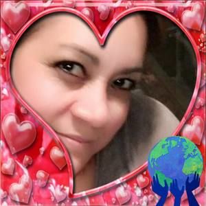 Meet your Posher, Ana